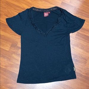 Authentic Black Indian motorcycle shirt.